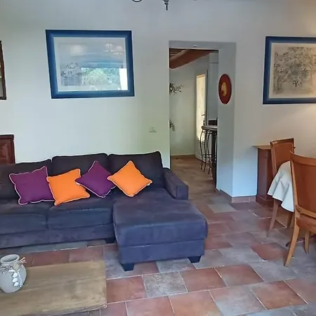 Appartement Centre Village Medieval Bormes-les-mimosas, 1 Chambre, 3 Personnes