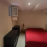 Centre Village Medieval Bormes-les-mimosas, 1 Chambre, 3 Personnes * Bormes-les-Mimosas